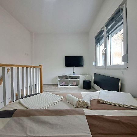 Mini Duplex Apartman Dusanovac Екстериор снимка