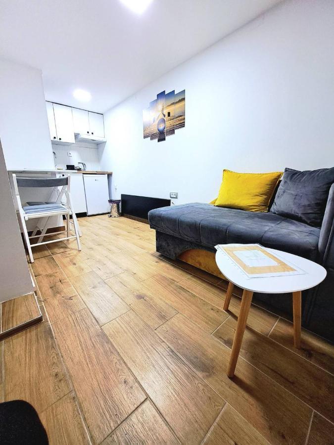 Mini Duplex Apartman Dusanovac Екстериор снимка